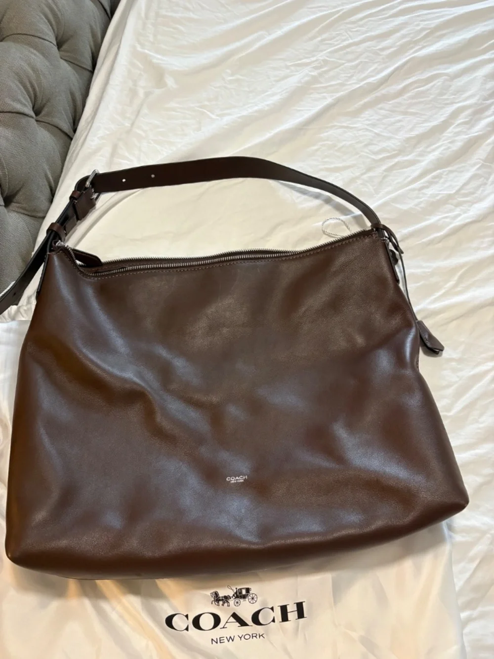 Coach Mott Messenger in Maple